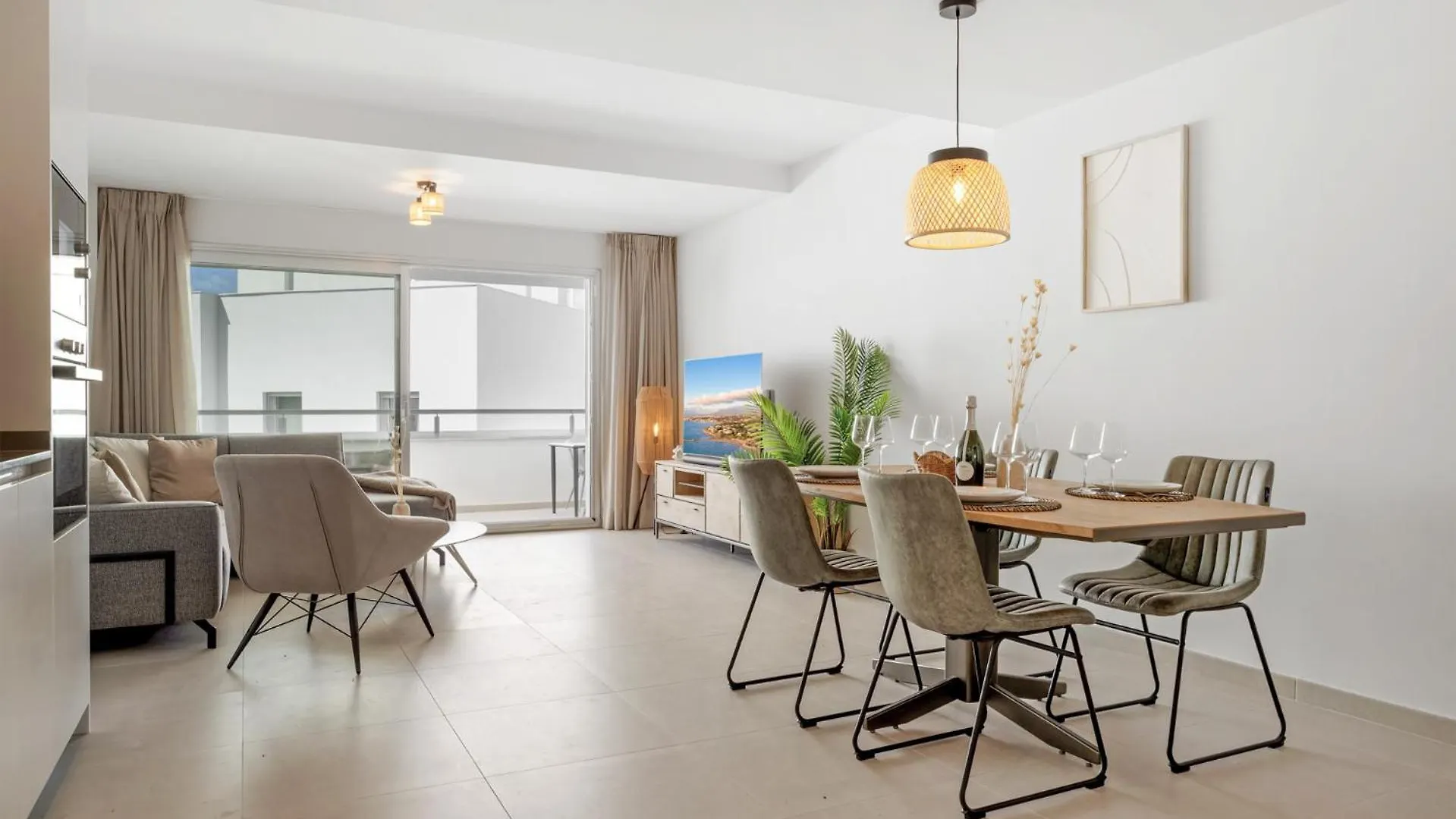 Casa O Gardens Διαμέρισμα Εστεπόνα 0*,  Ισπανία